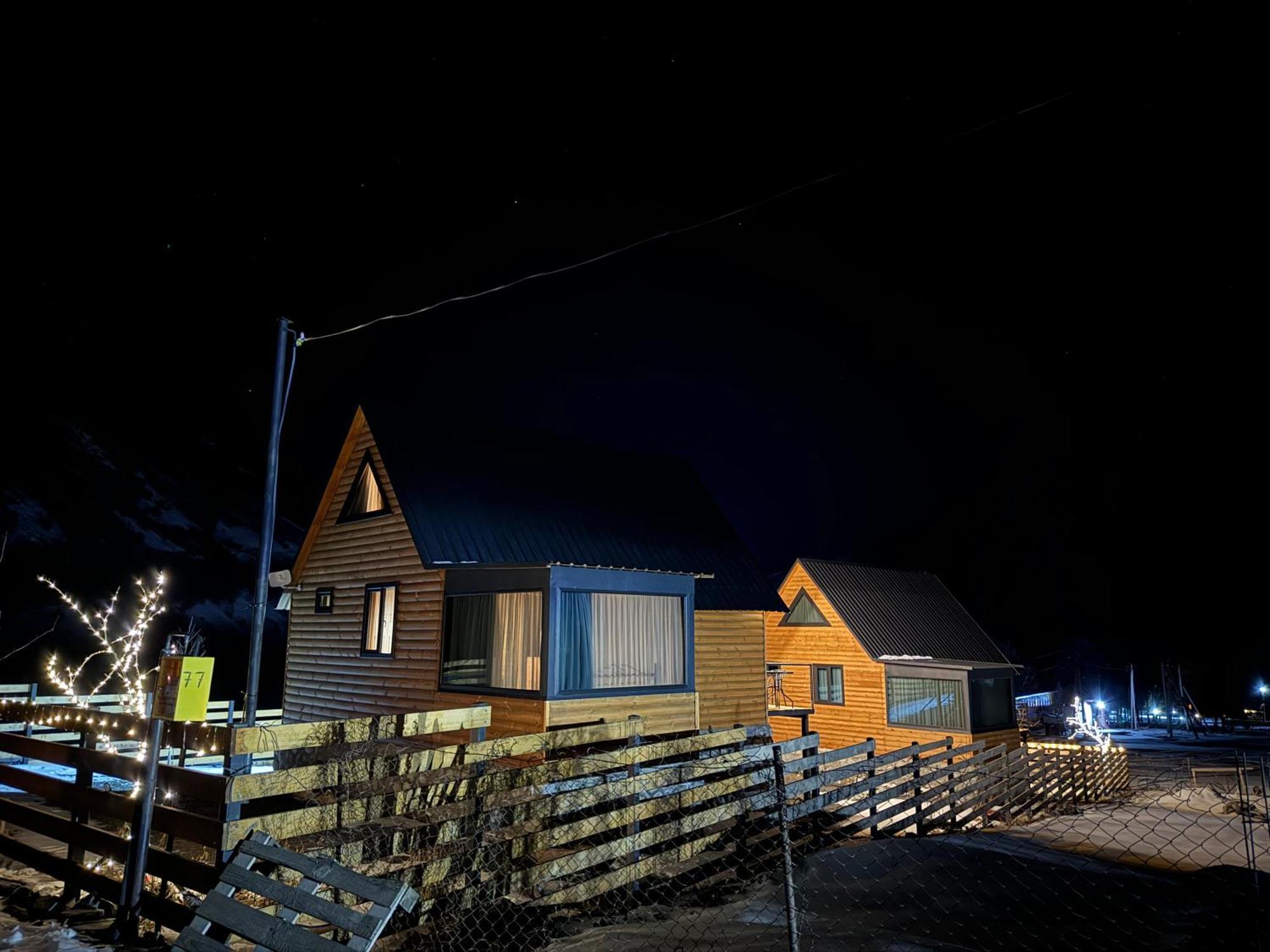 Traveler'S Cottages In Kazbegi Екстер'єр фото