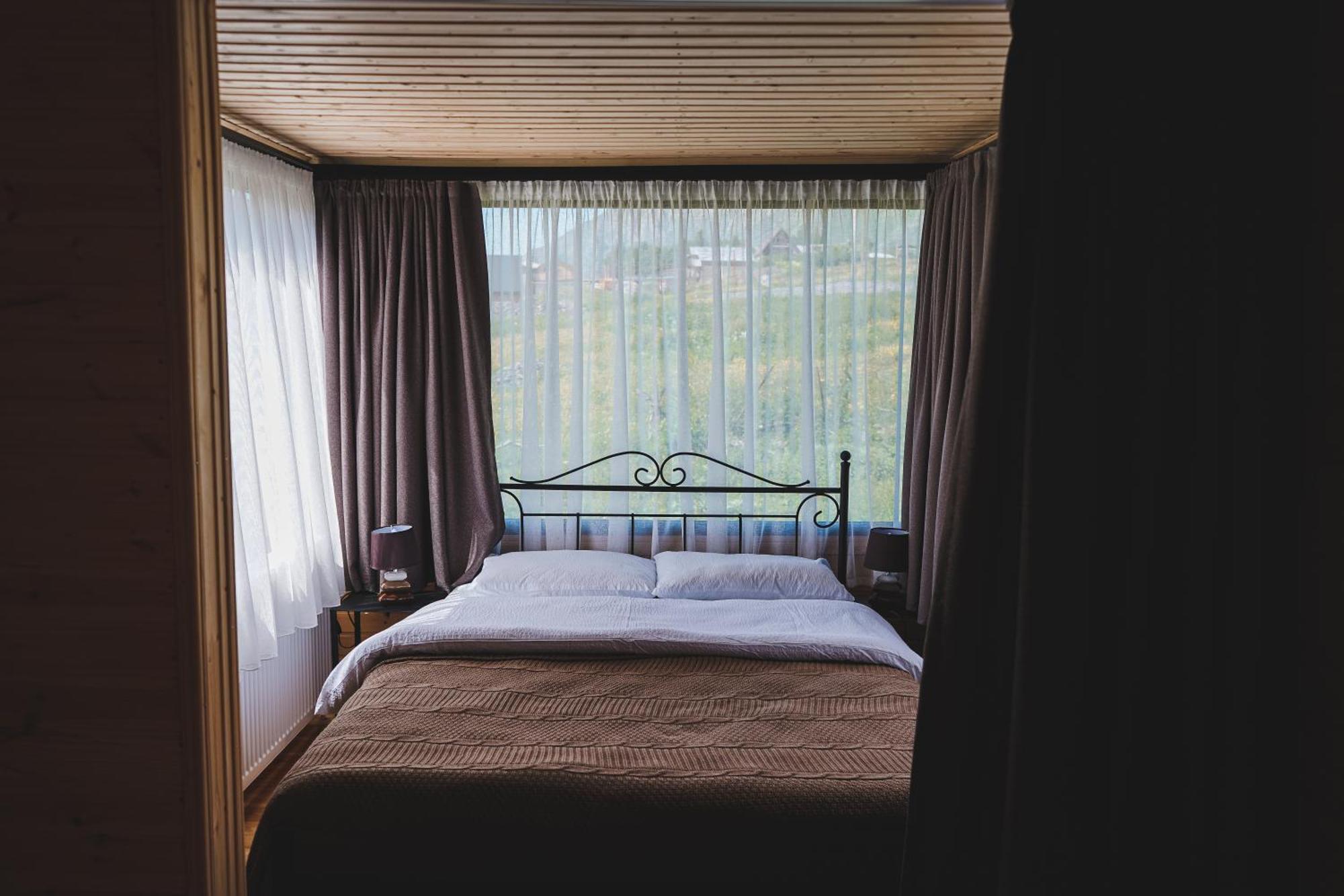 Traveler'S Cottages In Kazbegi Екстер'єр фото
